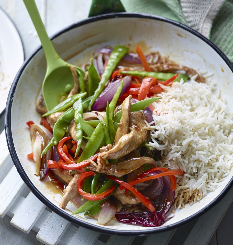  Keep those takeaway cravings as bay with this healthier (and tastier!) meal