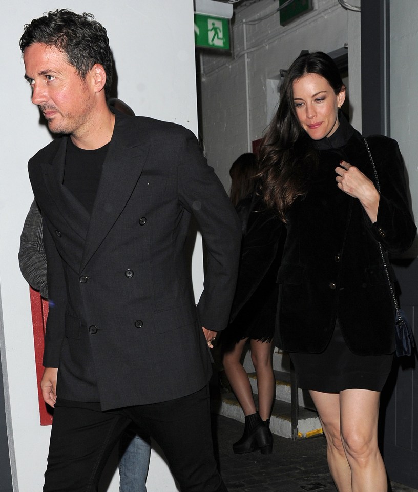  Davinia's ex hubbie, Dave, is now engaged to Hollywood actress Liv Tyler