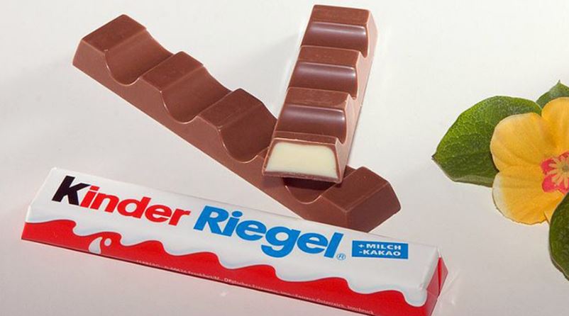  Kinder Riegel bars are made of milky chocolate with a creamy filling