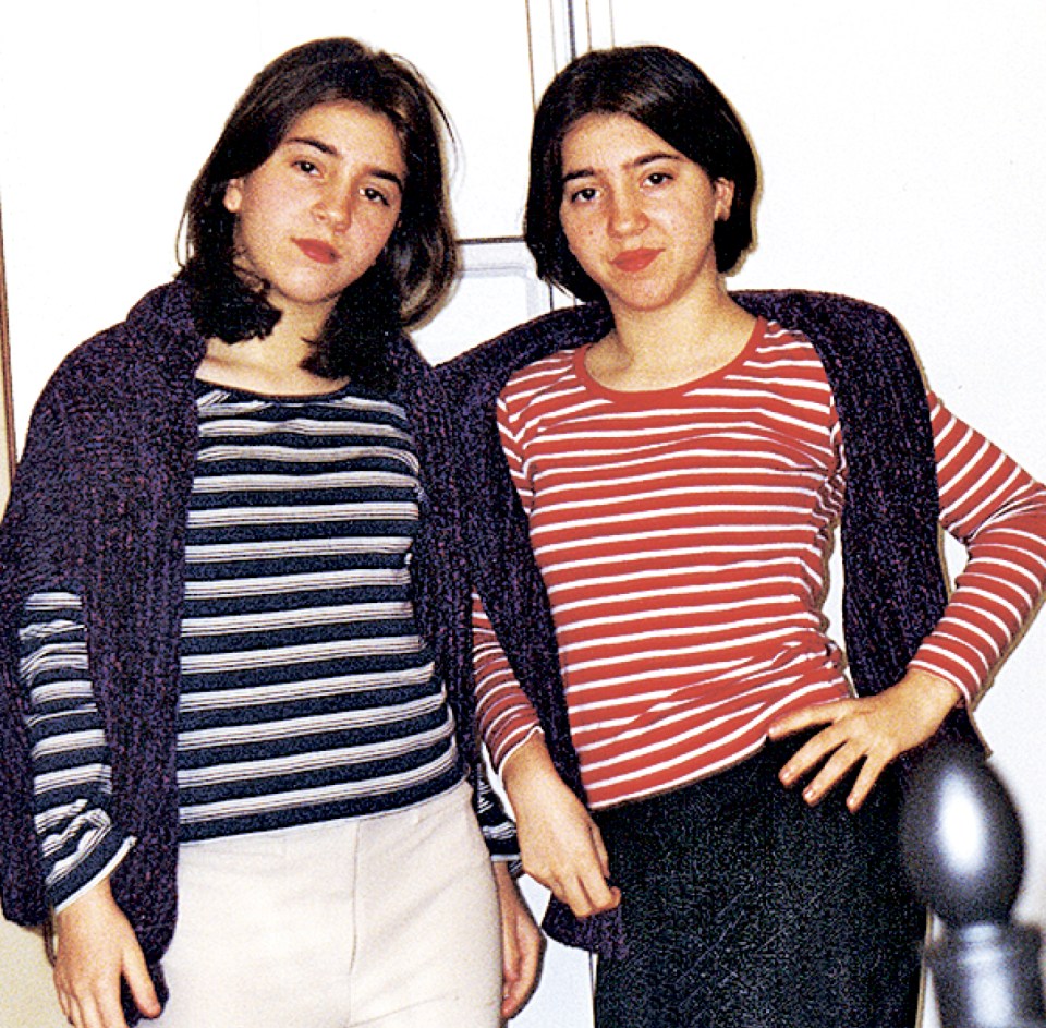  Anna and Lucy in 1997: When they grew older, they chose to wear the same clothes in different colours