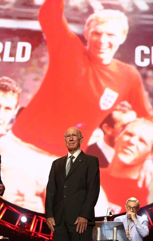 Bobby Charlton gets a standing ovation during 'World Cup 66 Live' at Wembley on Saturday