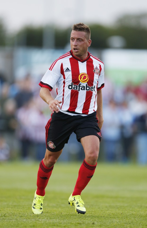  Emanuele Giaccherini has been deemed surplus to requirements at Sunderland