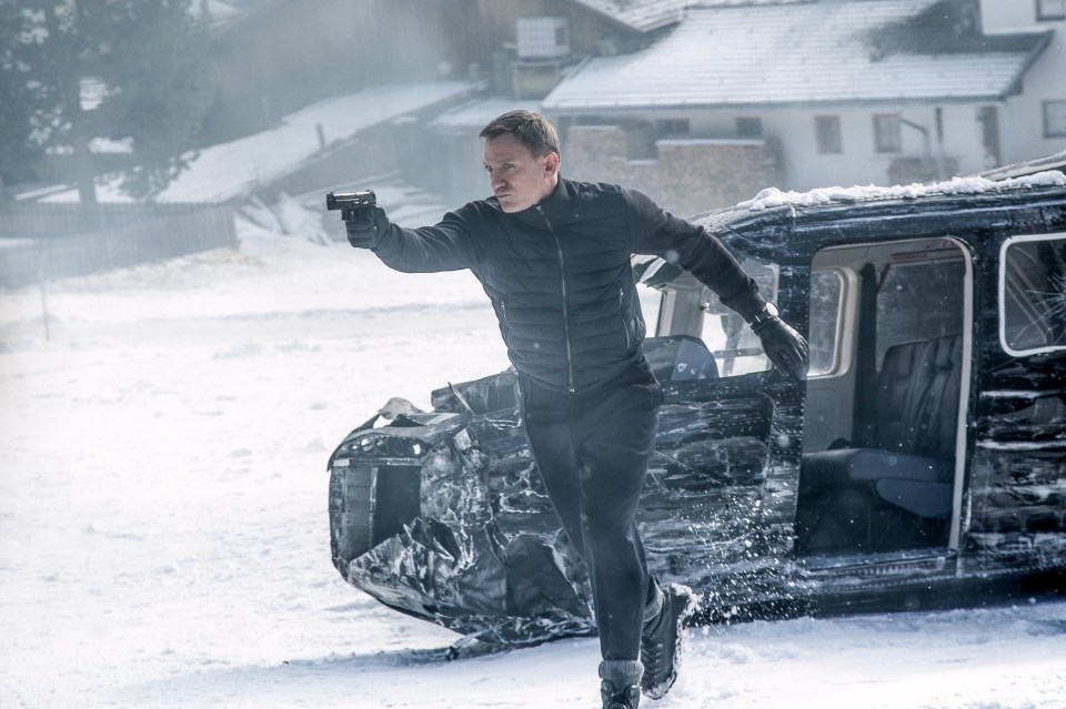 JAMES BOND - SPECTRE (2015)