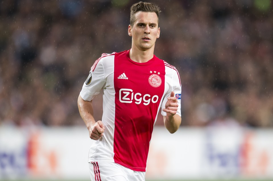  Napoli have £79 to play with and have wasted no time trying to get Arkadiusz Milik of Ajax