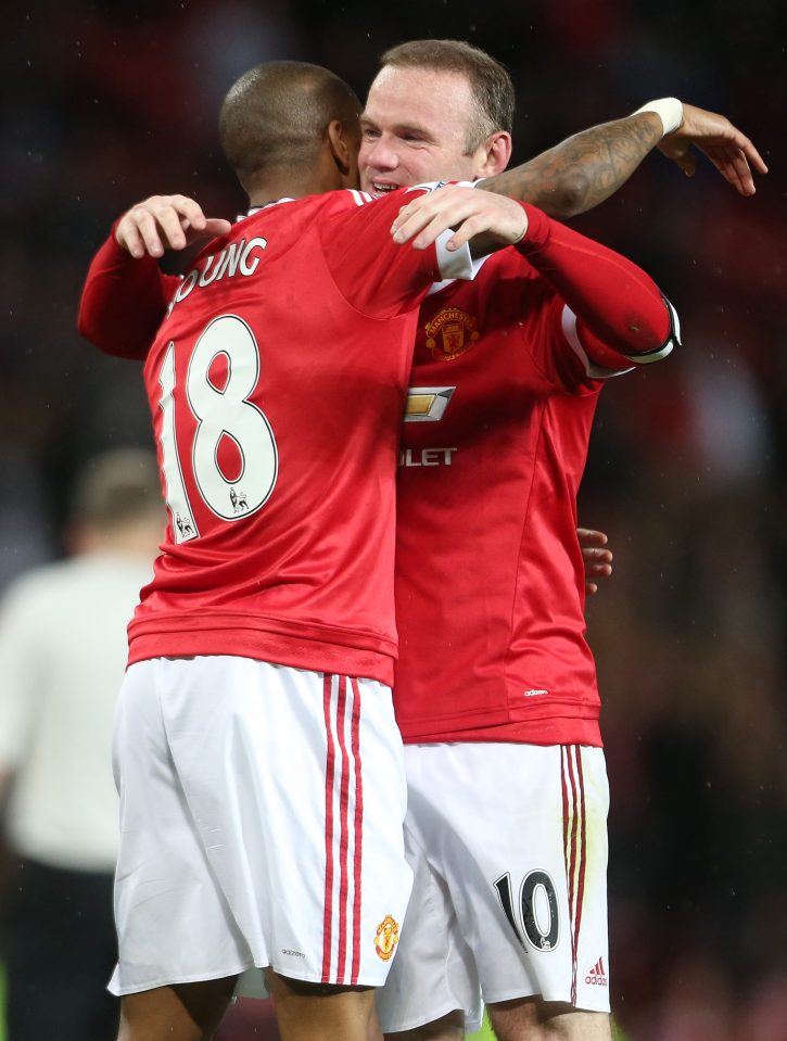  Wayne Rooney cant keep up with Ashley Young when it comes to bowling