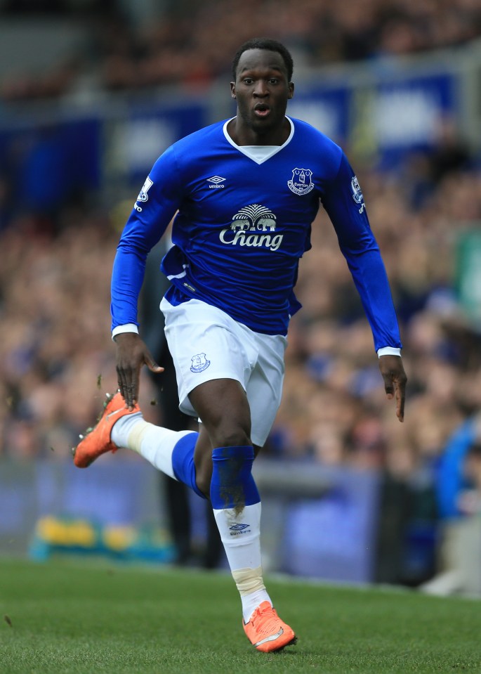  Chelsea target Romelu Lukaku scored 25 goals for Everton last season