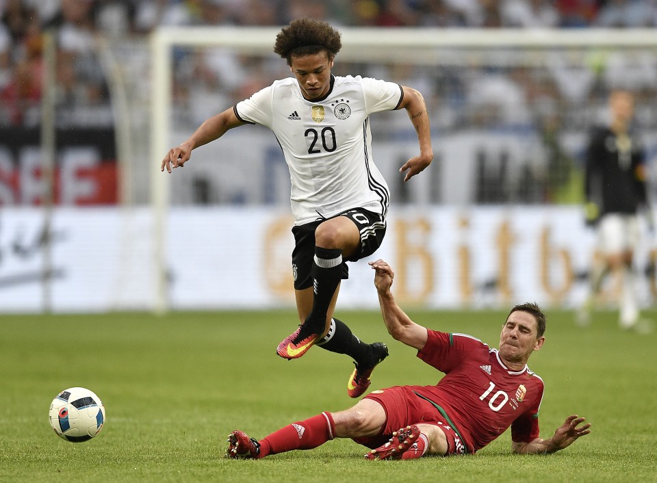 Germany international Sane has told Schalke he wants to join City