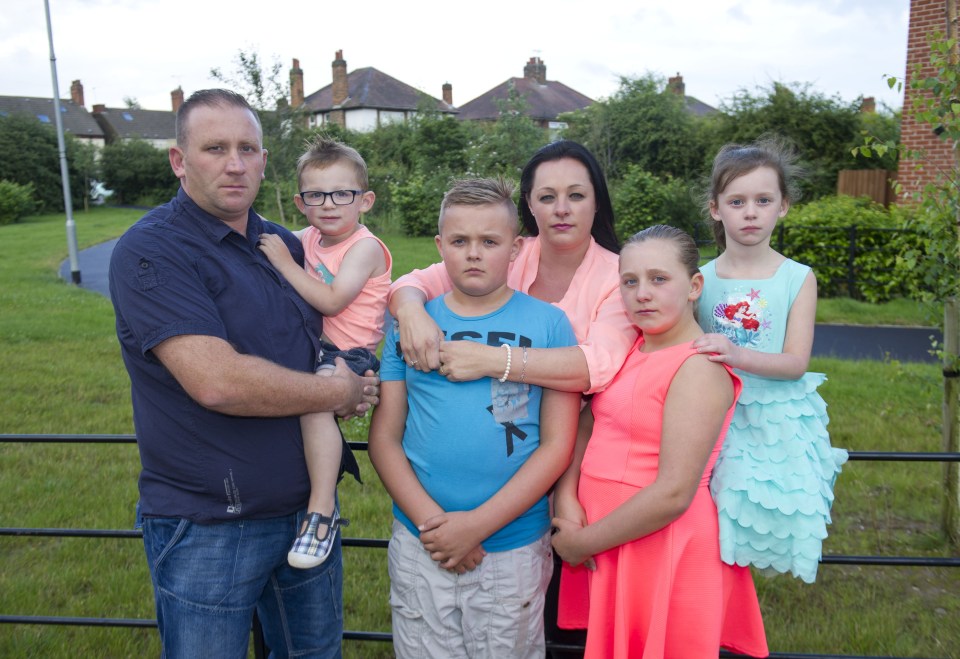  Lee and Lisa Hunter with their children Jack, 12, Holly, 10, Sharlotte, six and Max, three