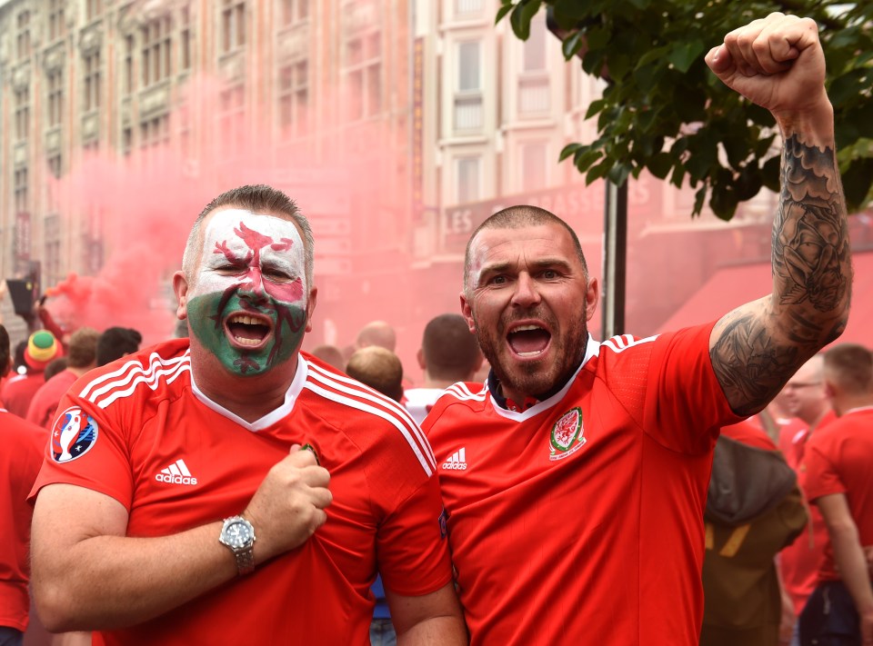  Around 20,000 Welsh supporters have taken over the French city ahead of tonight's crunch tie