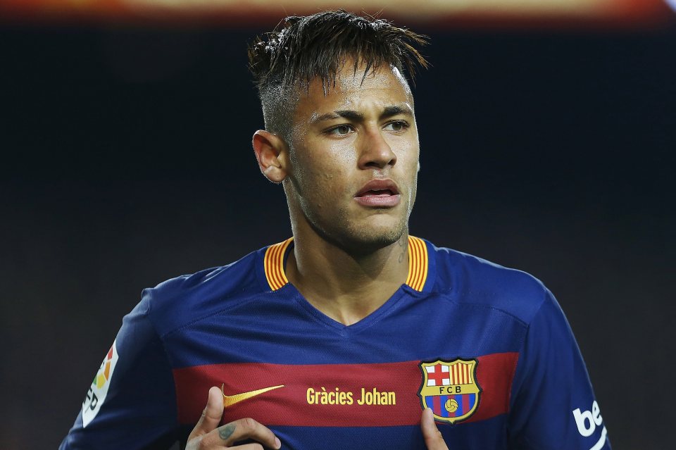 FILE Neymar new contract