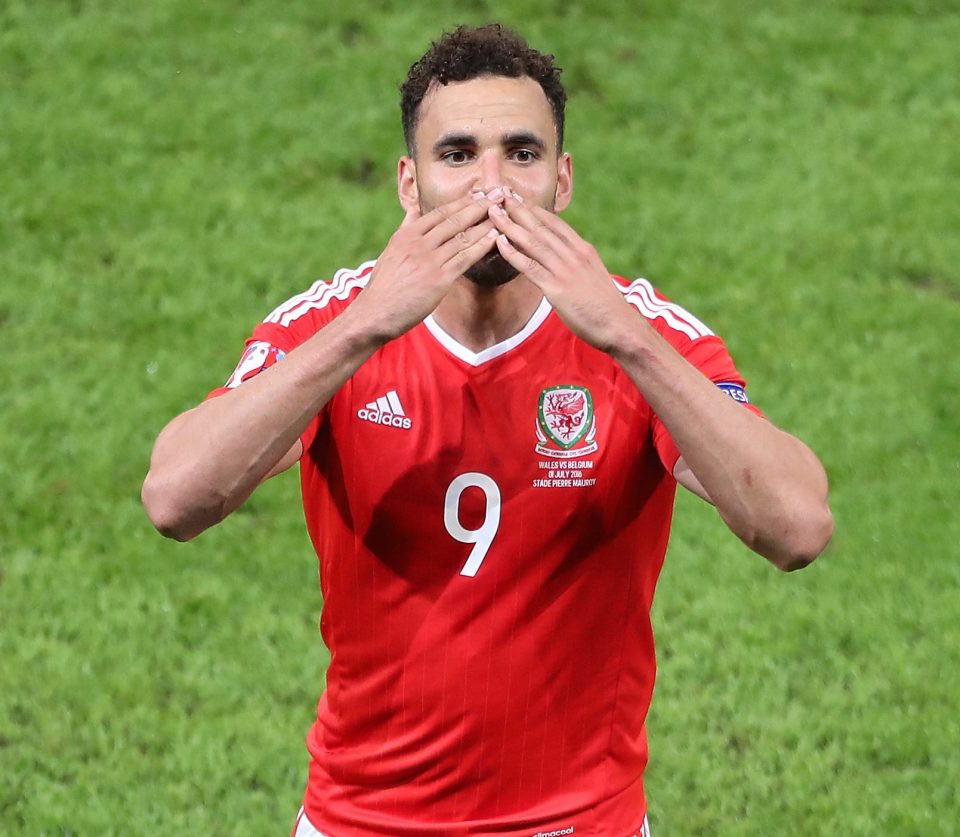  Can Hal Robson-Kanu kiss goodbye to life in the Championship?