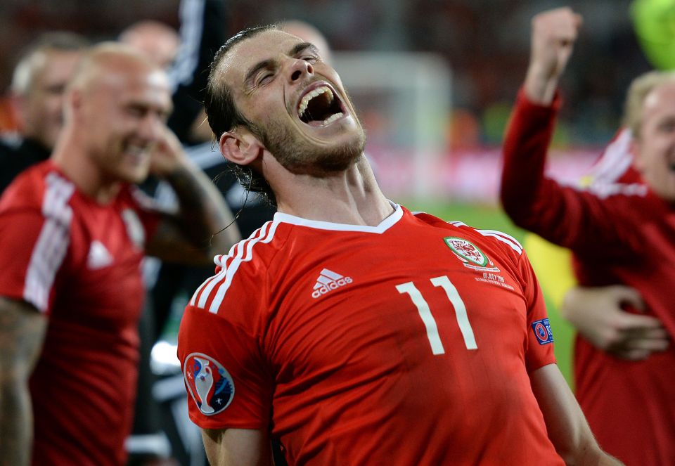  Gareth Bale celebrates as Wales beat Belgium to reach Euro 2016 semi-finals