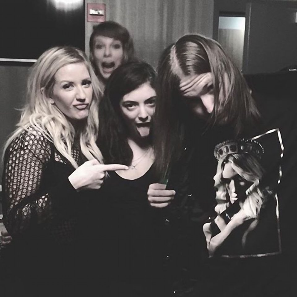  Taylor has a huge group of friends including fellow singers Lorde and Ellie Goulding