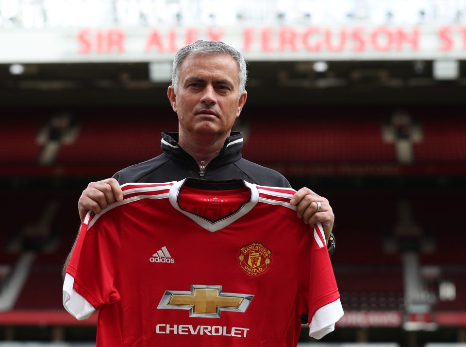  New Man United boss Jose Mourinho wants four summer signings in total