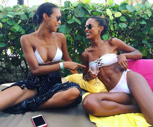  Victoria's Secret model Jasmine Tookes showing off her ab crack on holiday