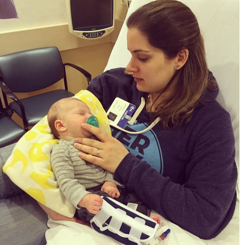  Lizette with her son at the height of his sickness