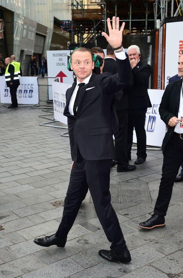  Meanwhile British actor Simon Pegg looked suave in a classic suit and tie combo