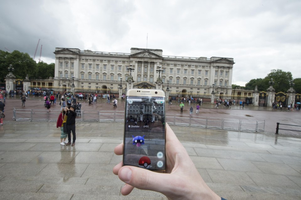  Buckingham Palace was a hot spot for the Pokemon creatures