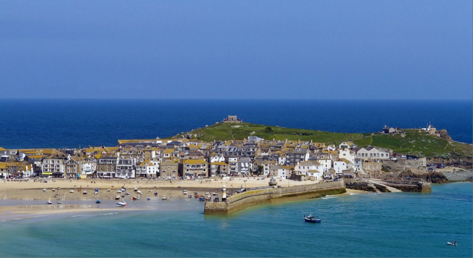  She fell from the wall on Smeaton's Pier, in St Ives, Cornwall