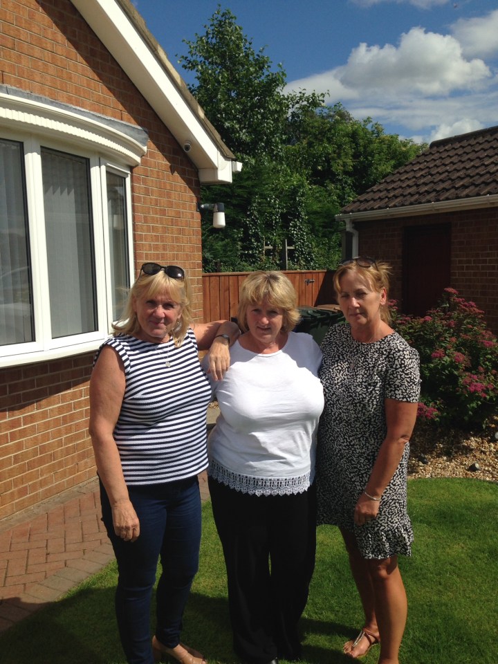  Victim Ann Caster (centre) surrounded by sisters Geraldine Morley (left) and Christine Tranter (right) who came to her aid