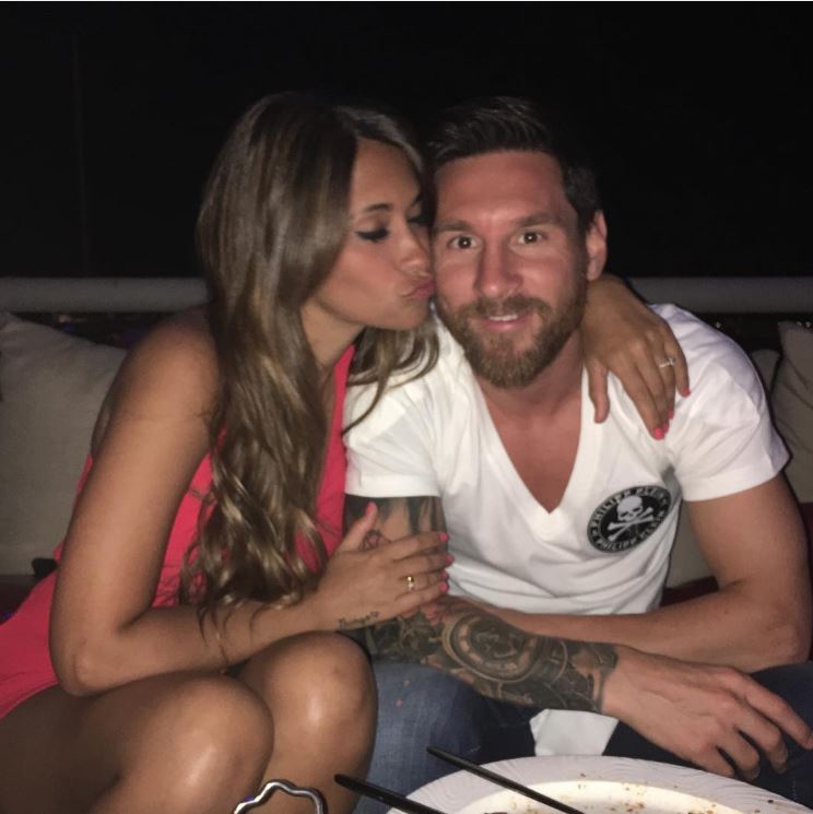  Lionel Messi continued his holiday with wife Antonella on his yacht