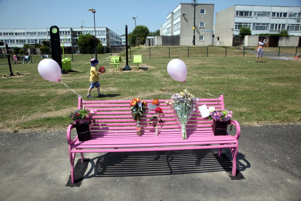  Flowers and balloons were taken from the bench in Mitcham