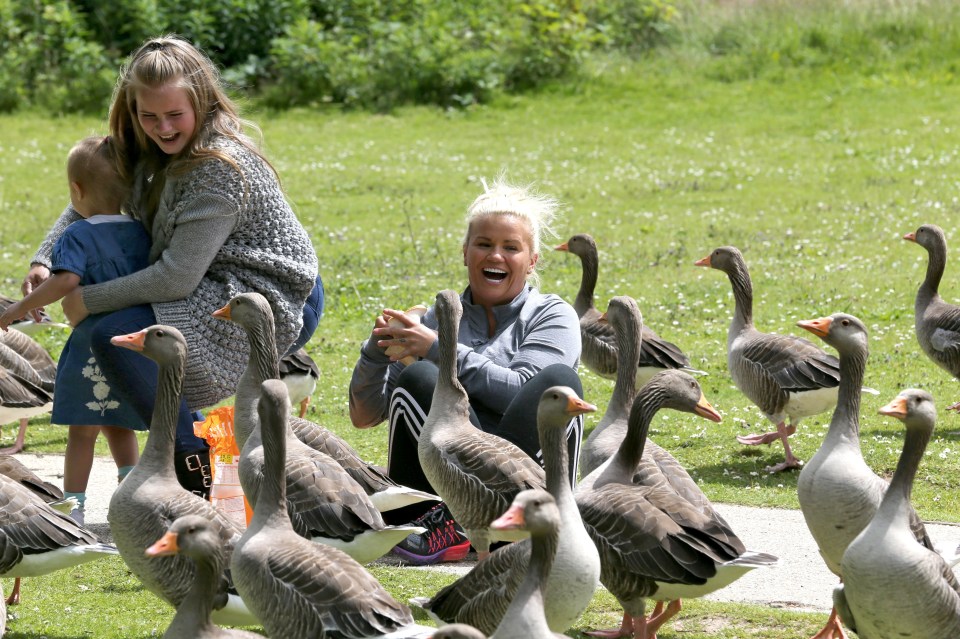 The girls appeared to be having a fabulous time together