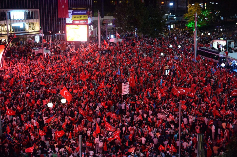  The streets were filled with thousands of people celebrating the failure of the coup