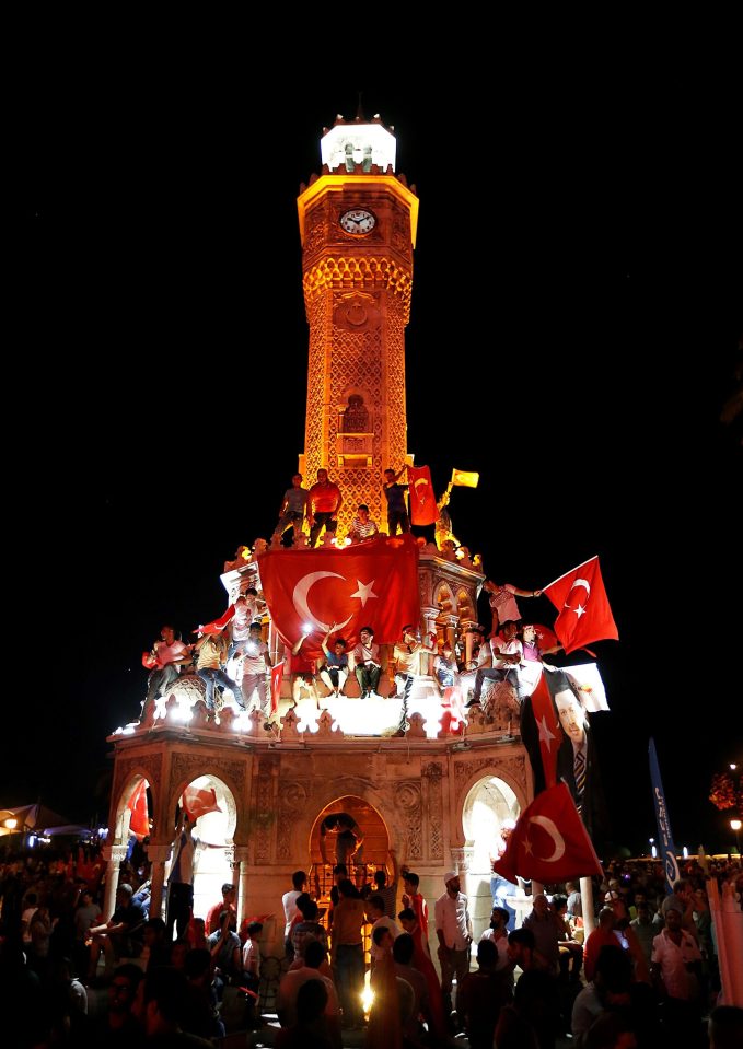  People were seen celebrating in Konak Square, Izmir, after rebelling soldiers from the Turkish army surrendered