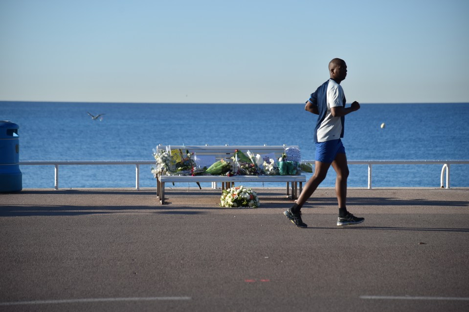 Tribute to the victims in Nice