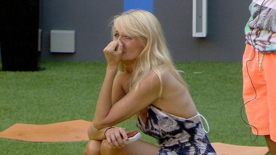  Jayne said her "legs feel like jelly" before taking part in the task