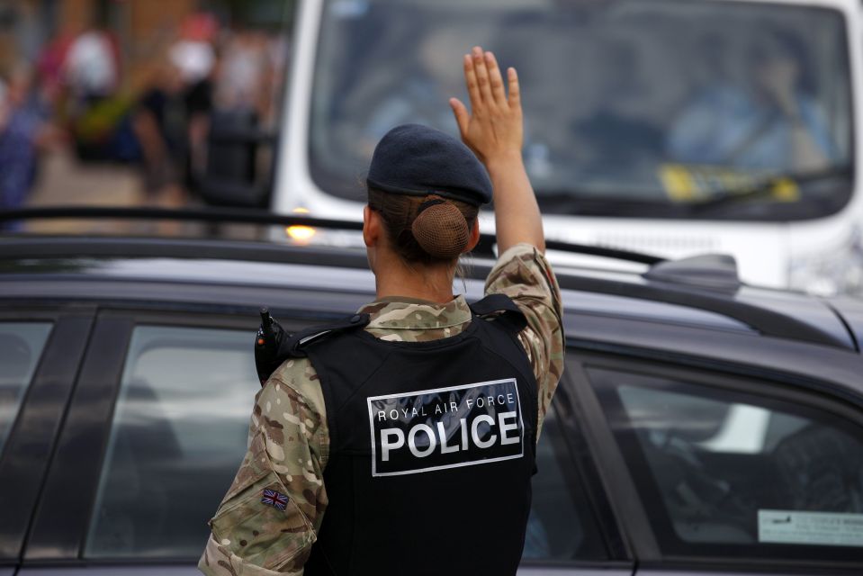  Halt ... Cars have been searched in area surrounding Norfolk air base