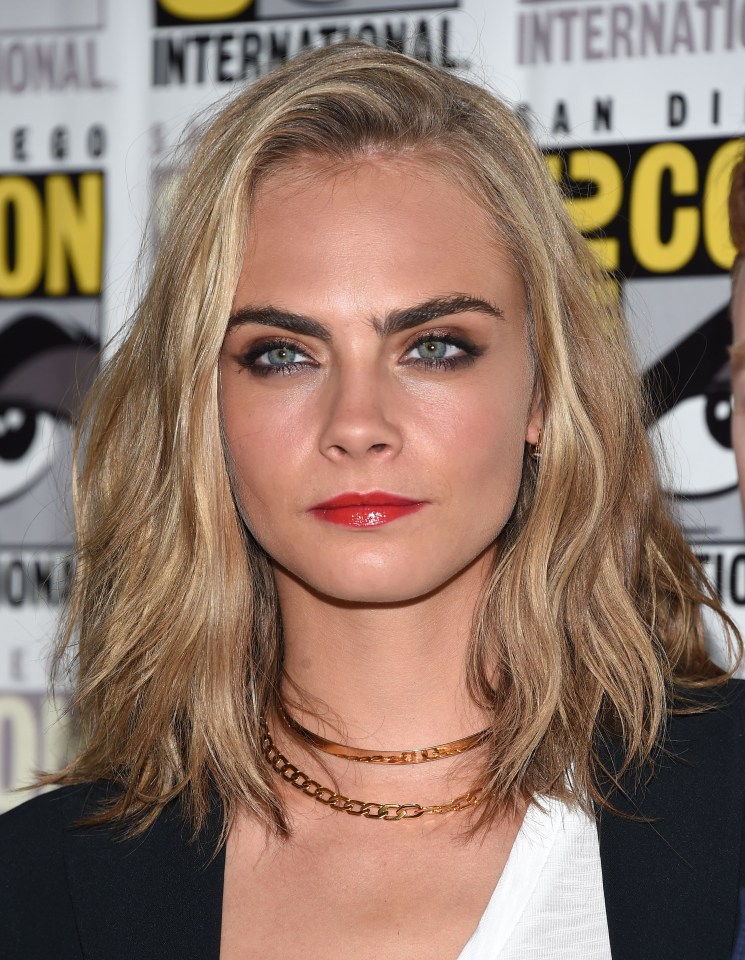  Cara unveiled her new shorter hair style at Comic Con on Thursday