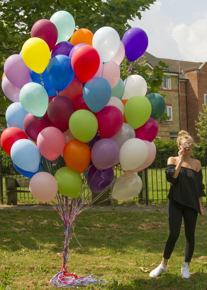  Olivia's present was like a scene from the movie Up!