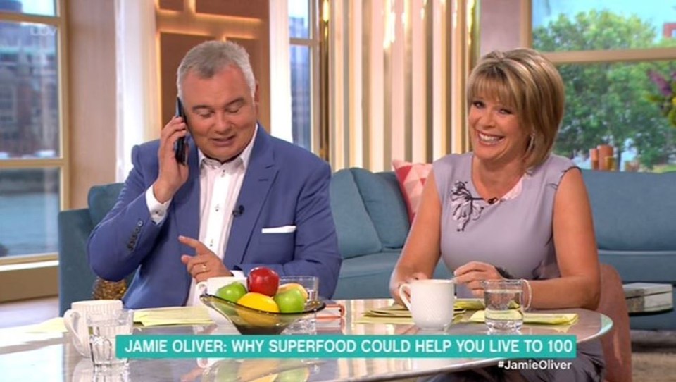  Eamonn Holmes' phone rang live on This Morning on Tuesday