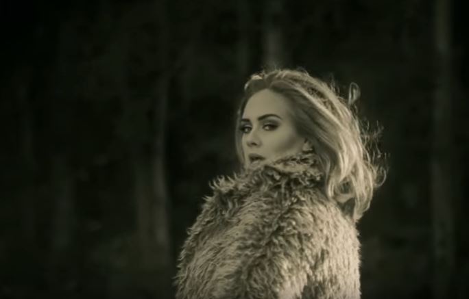  Adele is competing for 8 gongs at this year's VMAs