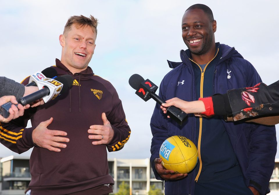  Aussie Rules Football star Sam Mitchell teaches Ledley King how to play