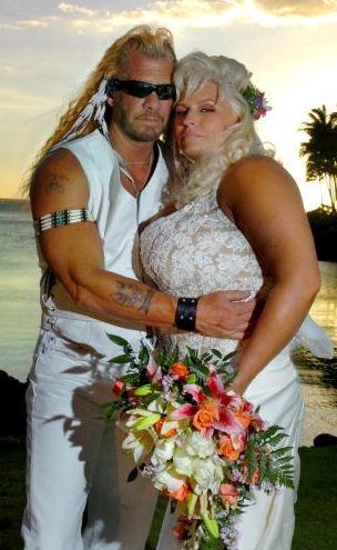  She married Duane on the beach in 2006