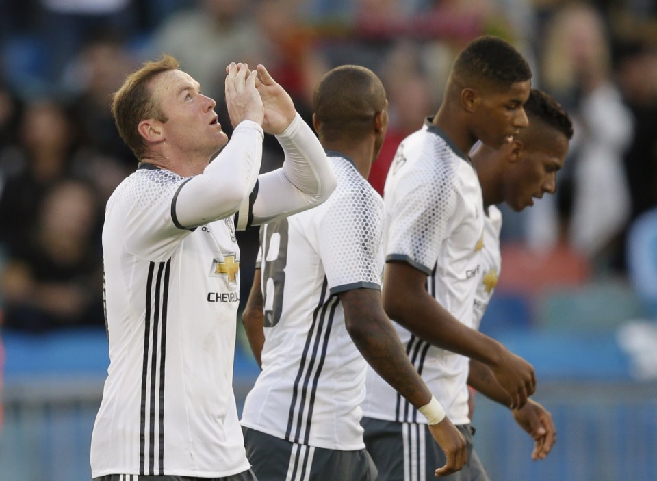  Wayne Rooney scored wo as Manchester United won 5-2 in Sweden