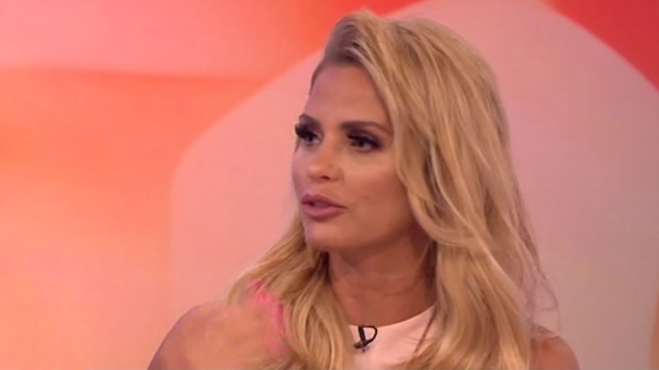  Katie Price has hit out at Foot Locker