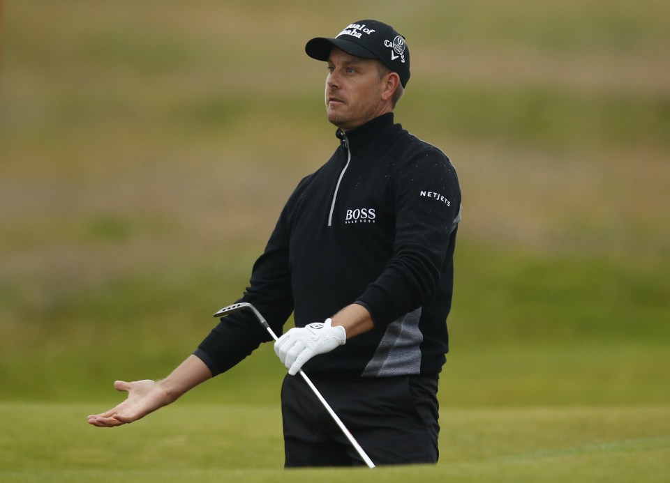  Henrik Stenson said he is more scared of bears than Zika-carrying mosquitoes