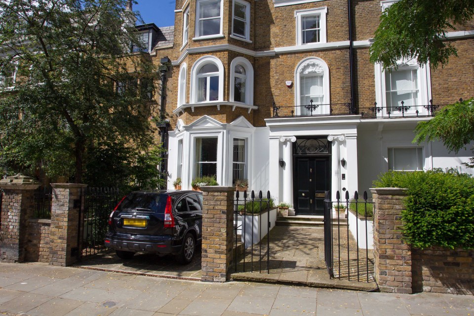  David Cameron, his wife Samantha and their three children are moving into this stunning London townhouse