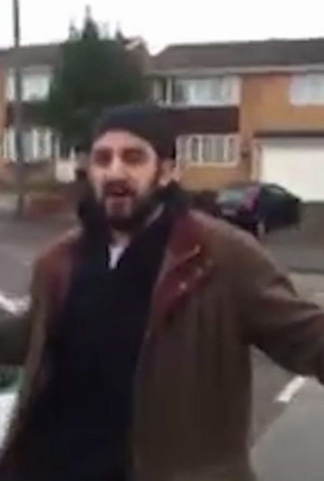  Thuggish Rupinder Dhillon attacked his neightbour while his children were in the car