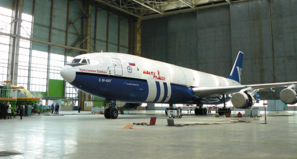  An image of the Ilyushin Il-96-400, which is designed to outlast most of us unlucky humans in the event of a nuclear war