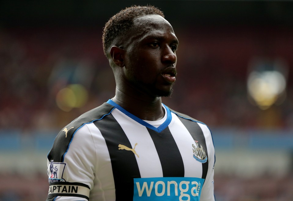  Moussa Sissoko is desperately trying to engineer move away from Newcastle