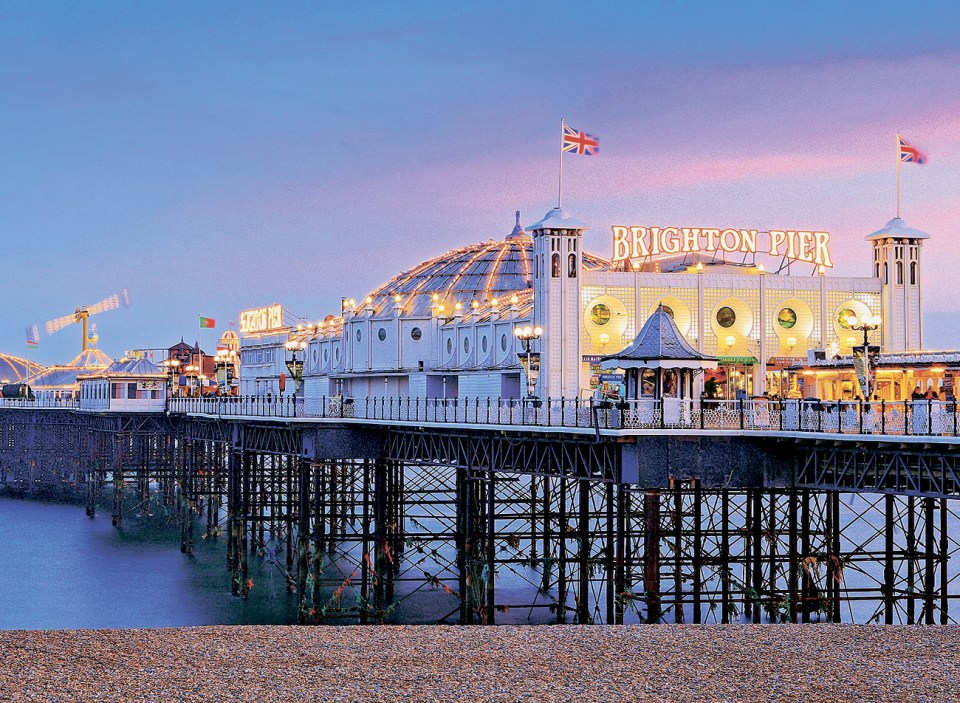  Soak up the atmosphere on the unforgettable Brighton beach