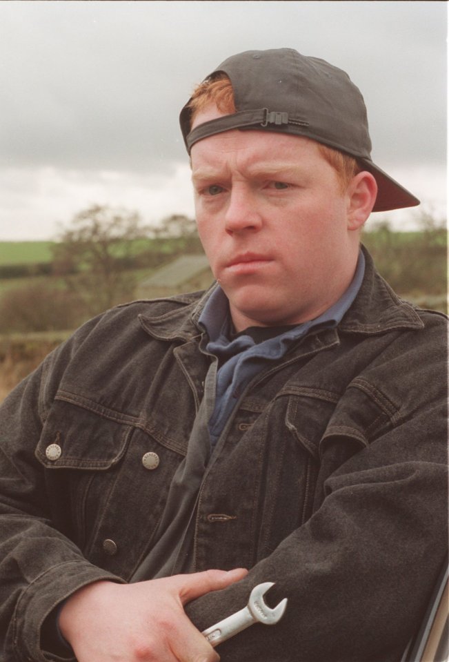 Now ex Emmerdale favourite Paul Loughran will switch soaps to play Craig's dad Darryl