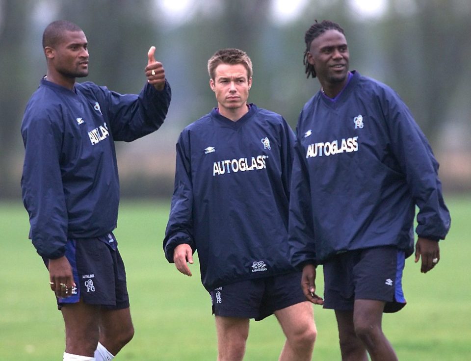  Winston Bogarde (L) barely featured for Chelsea while raking in the cash