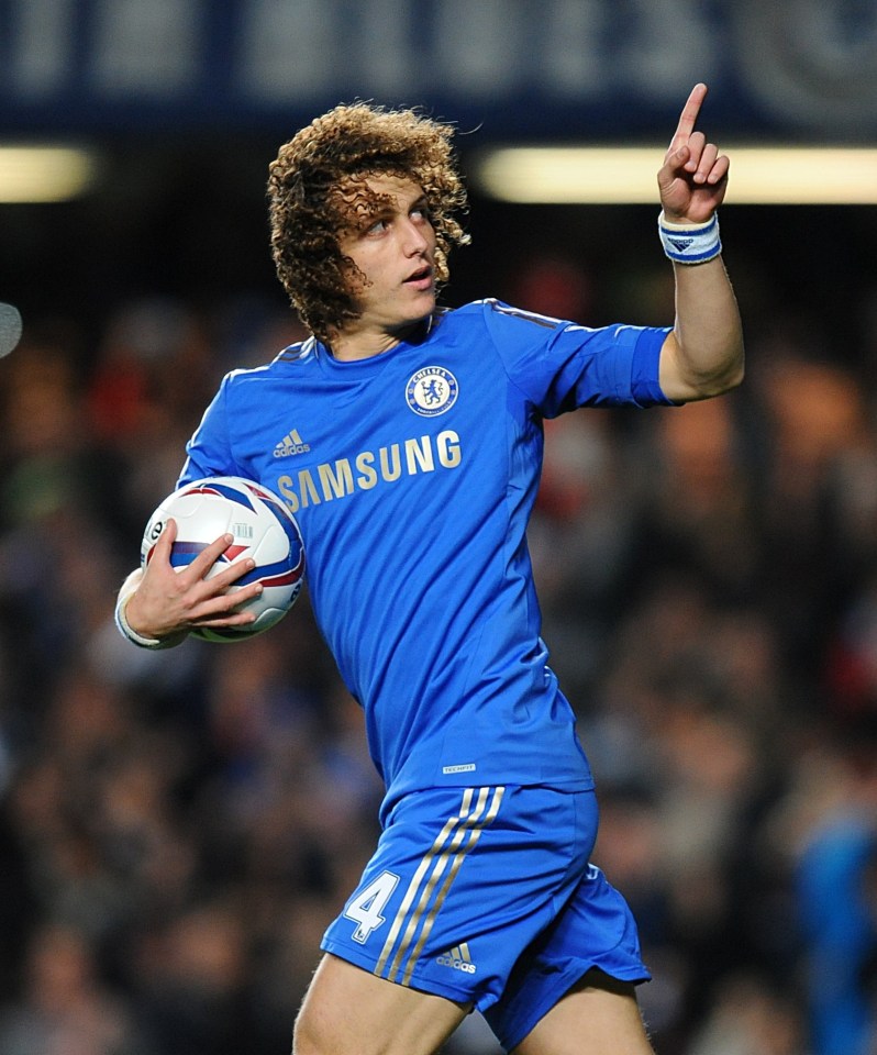 Reports have emerged linking David Luiz back to Stamford Bridge this summer