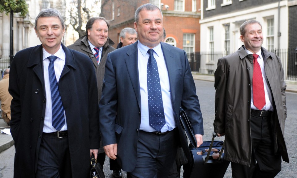  USDAW chief John Hannett, far right, is backing Owen Smith in the leadership contest